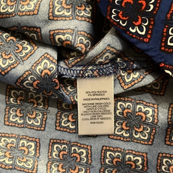 Express Size XS Short Sleeve Top - Picture 5 of 5